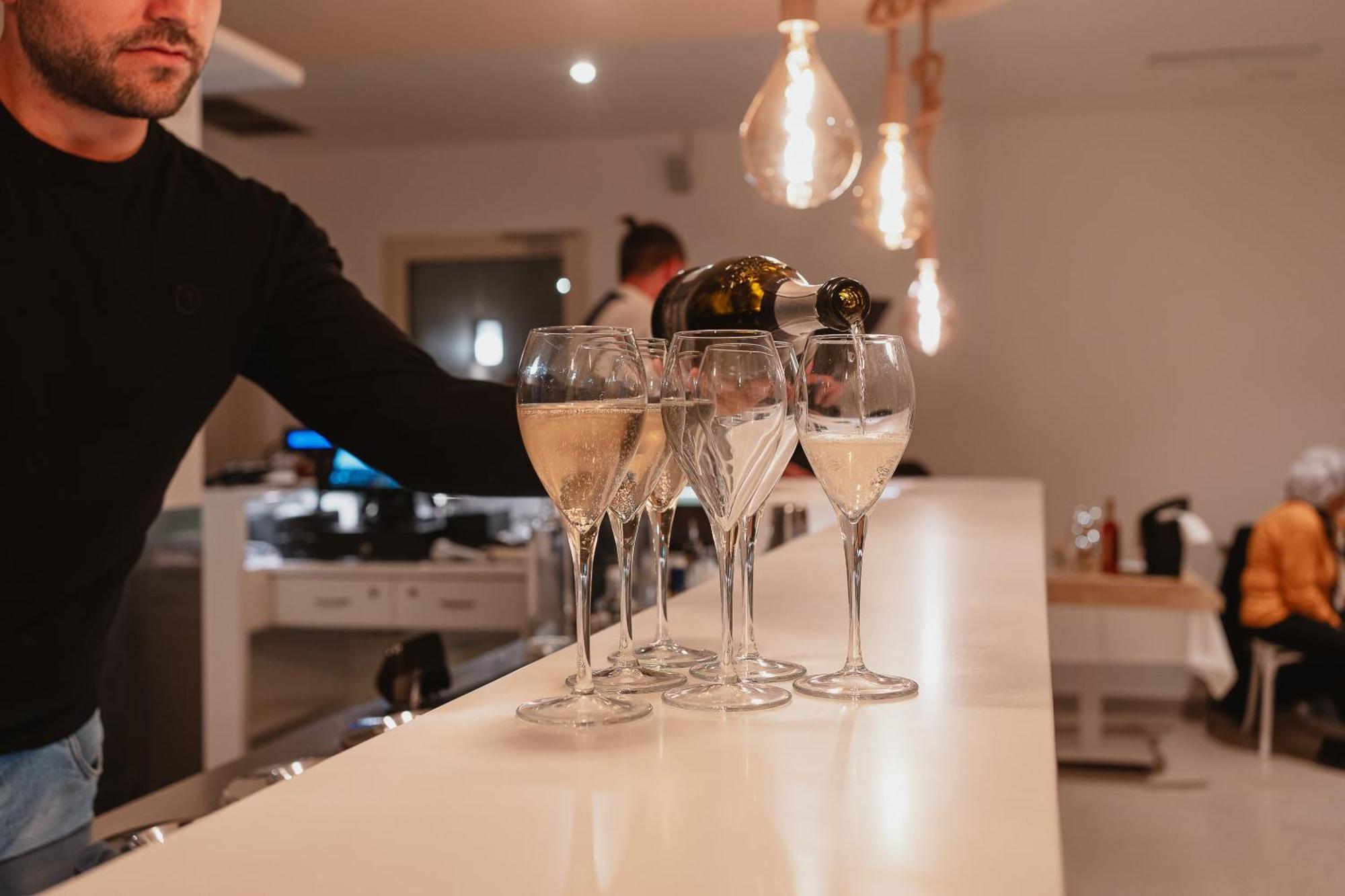Preferisco B&B E Trattoria Sul Mare Torre Suda Luaran gambar