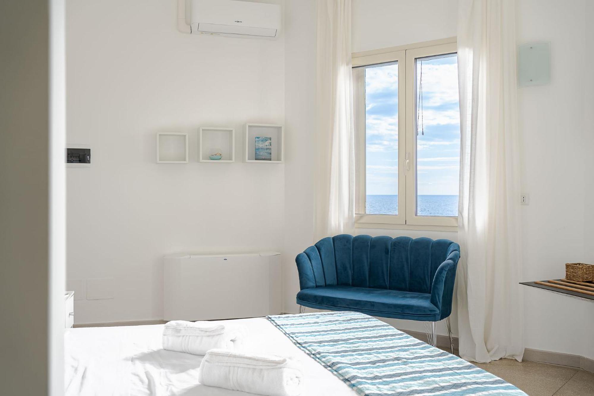 Preferisco B&B E Trattoria Sul Mare Torre Suda Luaran gambar